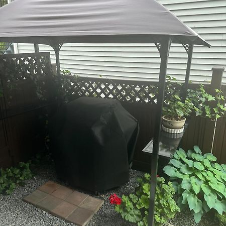 Clean And Quiet 2 Bdr 2 Bthr Private Entrance Entire Guests Suite Near Coquitlam Center Mall And Skytrain Екстериор снимка